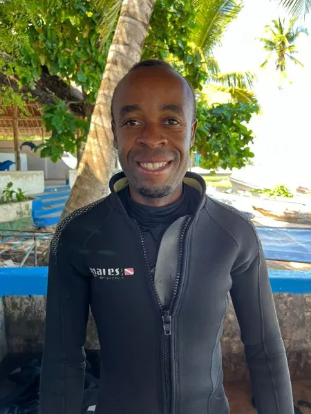 Dulla – Dive master, DiveTime Zanzibar